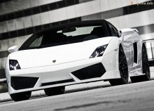 Aqueles. Características da Lamborghini Galdo Spyder desde 2008