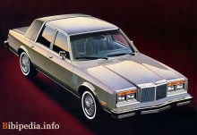 Itu. Chrysler Fifth Avenue 1992 Karakteristik 1992 - 1993