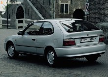 Тих. характеристики Toyota Corolla 3 двері 1992 - 1997