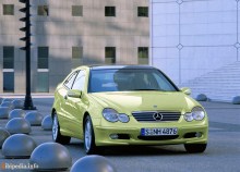 เหล่านั้น. ลักษณะของ Mercedes Benz C-class Sportcoupe W203 2004 - 2007