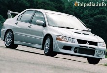 Azok. JELLEMZŐK Mitsubishi Lancer Evolution VII 2000 - 2003
