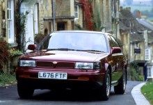 เหล่านั้น. ลักษณะ Nissan Maxima 1990 - 1995