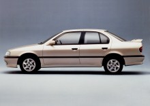 เหล่านั้น. ลักษณะ Nissan Primera Universal 1998 - 1999
