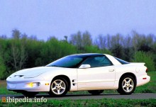 Ti. Značilnosti Pontiac Firebird 2000 - 2002