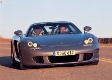 เหล่านั้น. ลักษณะของ Porsche Carrera GT 980 2003 - 2006