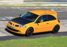 Ty. Charakteristika Renault Megane RS Coupe 2006 - 2009