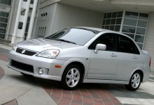 Ti. Značilnosti Suzuki Aerio (Liana) Sedan 2001-2007