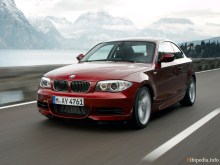 Itu. Karakteristik dari BMW 1 Series Coupe sejak 2011