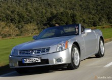 เหล่านั้น. ลักษณะ Cadillac XLR 2003 - 2007