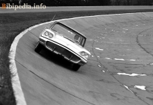 Oni. Ford Thunderbird 1959