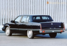 Cadillac Fleetwood.