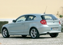 BMW 1 seri 3 pintu E81 sejak 2007