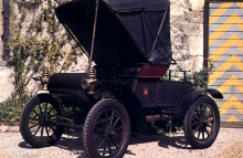 Oldsmobile zakrivljena crtica 1901 - 1907