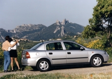 Opel Astra Sedan 1998 - 2008