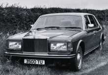 เหล่านั้น. ลักษณะ Rolls Royce Silver Spirit II 1989 - 1993