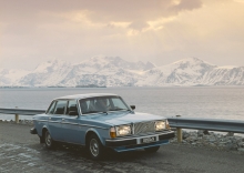 Celles. Caractéristiques Volvo 264 1980 - 1982