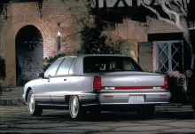 เหล่านั้น. ลักษณะของ Oldsmobile เก้าสิบแปด 1987 - 1996