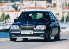 مرسيدس بنز E- فئة W124 1993 - 1995