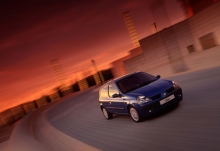 Renault Clio 3 Doors 2001 - 2006