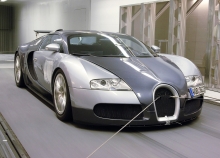 Ceux. Caractéristiques de Bugatti EB 16-4 Veyron depuis 2003
