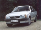 Opel Rekord Sedan 1982 - 1986
