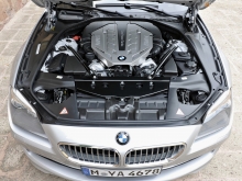 BMW F12 6 سلسلة قابلة للتحويل منذ عام 2010