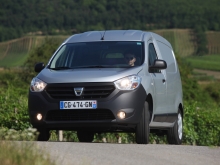 Dacia Dokker Van сравнение с 2012 г.