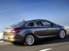 2012'den beri Opel Astra Sport Sedan