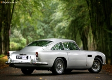Azok. Jellemzők Aston Martin DB5 1963 - 1965