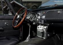 أستون مارتن DB6 1965 - 1970