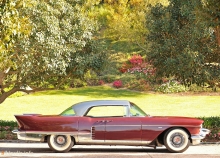 Cadillac Eldorado Brouglam 1957 - 1959 4