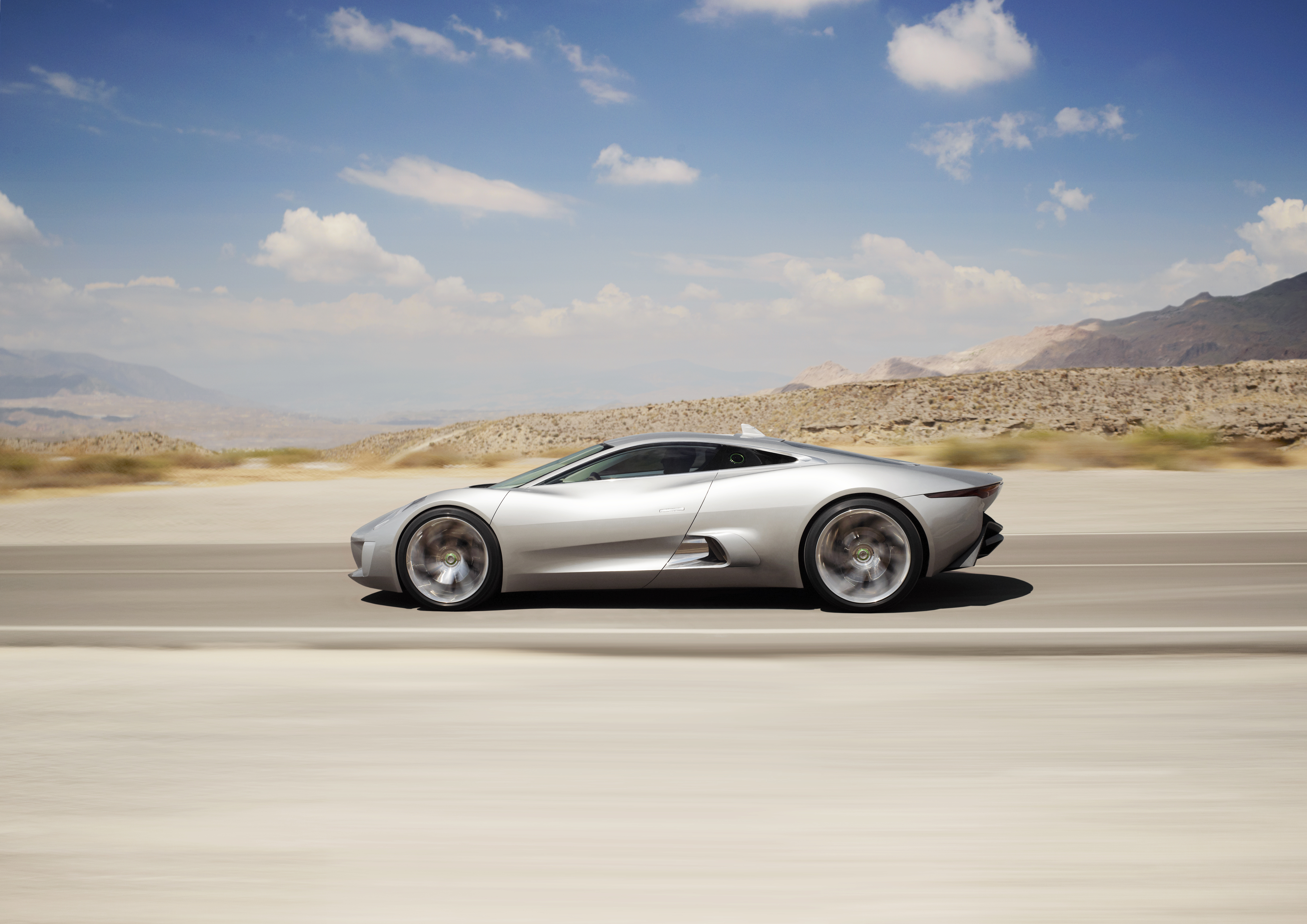 Jaguar c x75