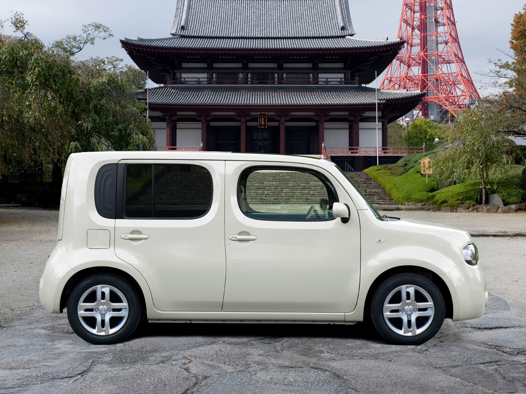 Nissan altima japanese version