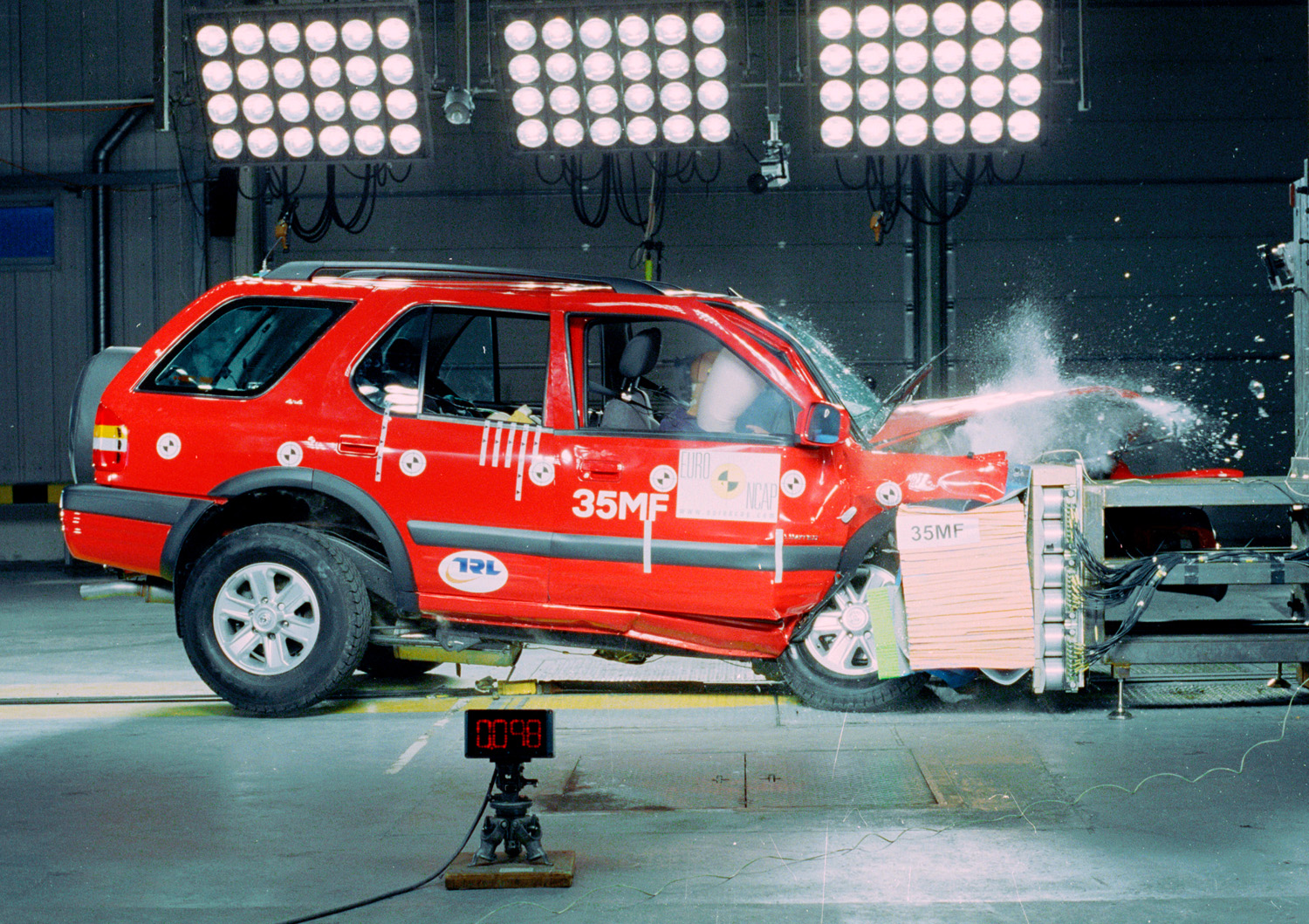 Opel Frontera a crash Test