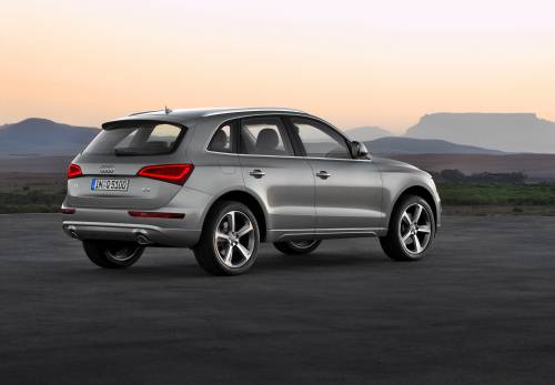 Audi_Q5_2013