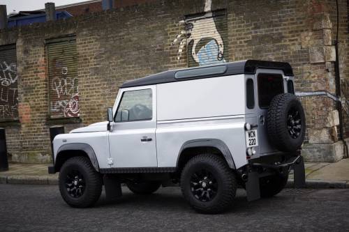 Land Rover Defender X-tech 3 doors