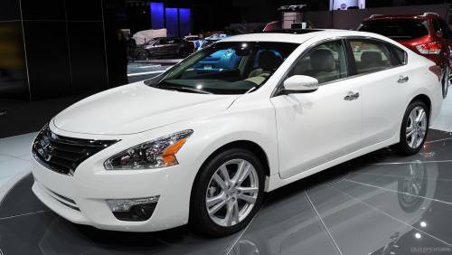 Nissan_Altima_2013