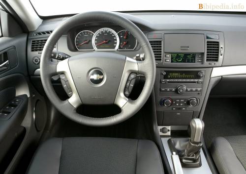 Интерьер Chevrolet Epica 2006-2011